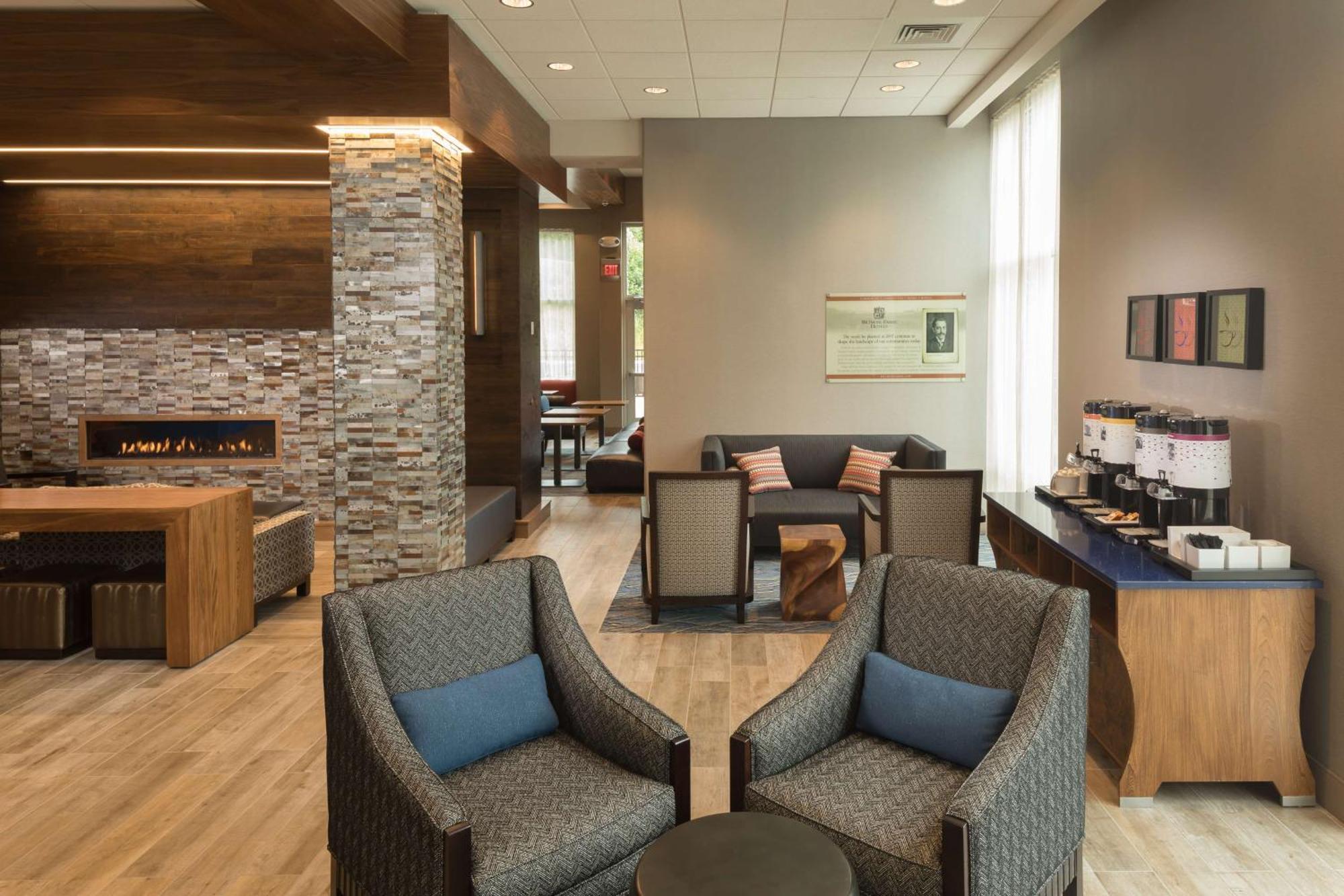 Hampton Inn & Suites-Asheville Biltmore Village, Nc מראה חיצוני תמונה